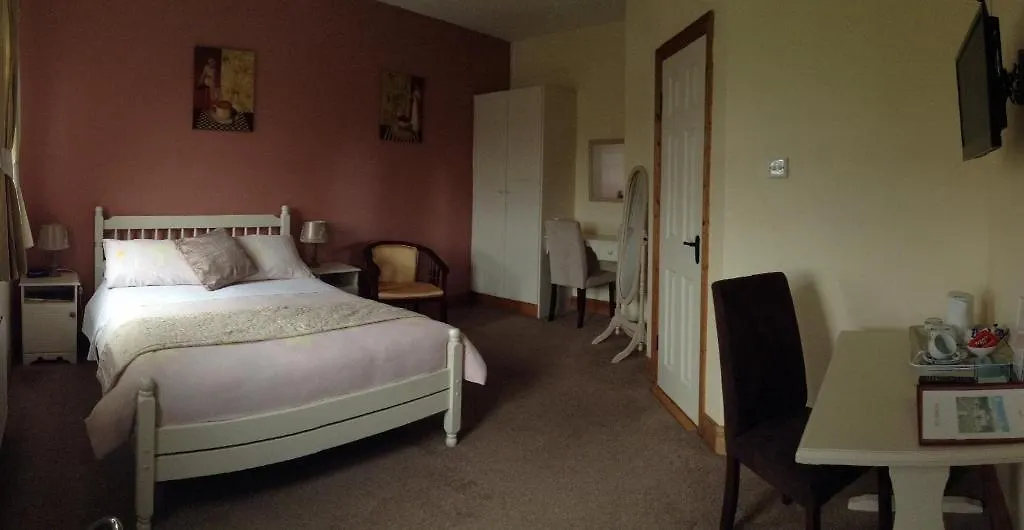 Deerpark Manor Bed And Breakfast Swinford 4*,