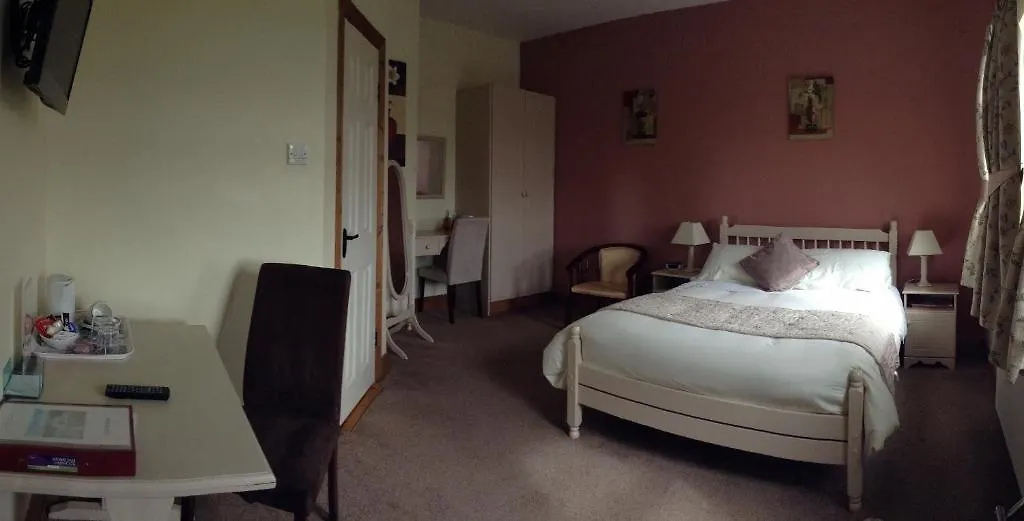 Deerpark Manor Bed And Breakfast Swinford